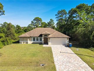 723 Da Vinci AVE S, Lehigh Acres, FL 33974