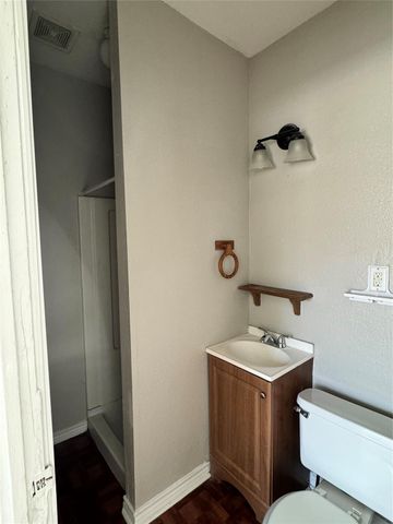 4202 Walker, Houston, TX 77023