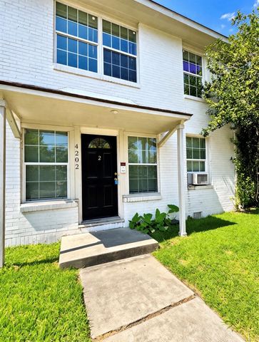 4202 Walker, Houston, TX 77023