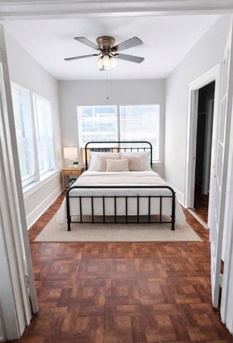 4202 Walker, Houston, TX 77023