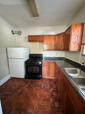 4202 Walker, Houston, TX 77023