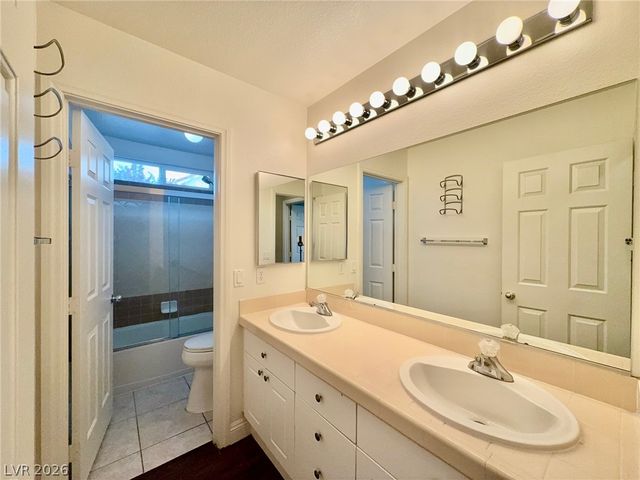 2869 Matese Drive, Henderson, NV 89052