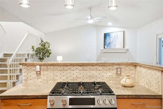 7522 S Monaco Way, Centennial, CO 80112