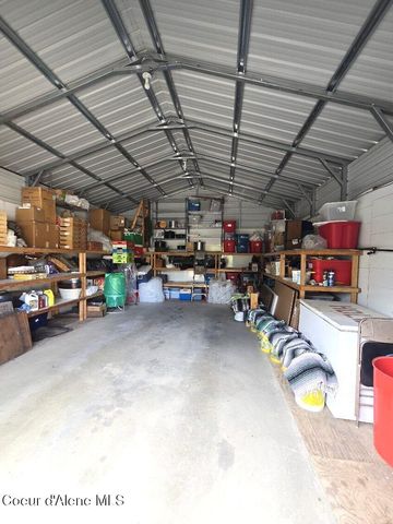 871 Foothill Dr, Athol, ID 83801