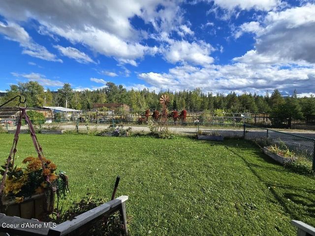 871 Foothill Dr, Athol, ID 83801