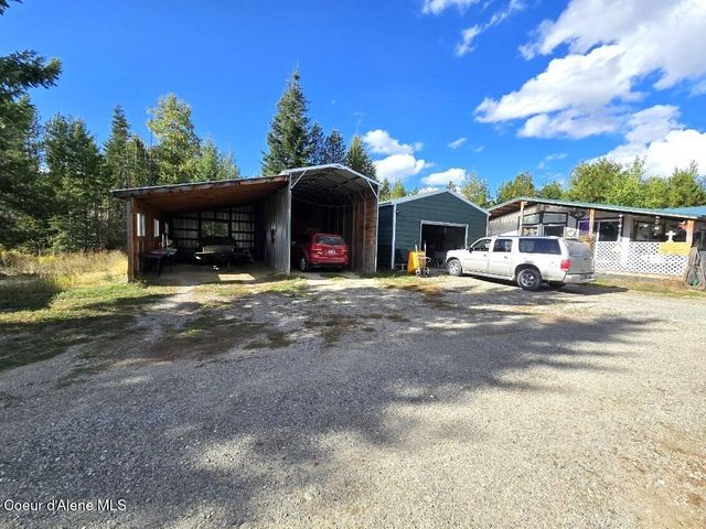 871 Foothill Dr, Athol, ID 83801