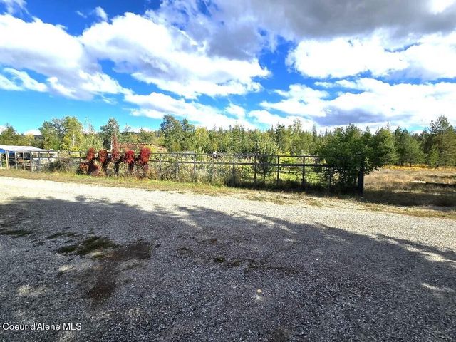 871 Foothill Dr, Athol, ID 83801