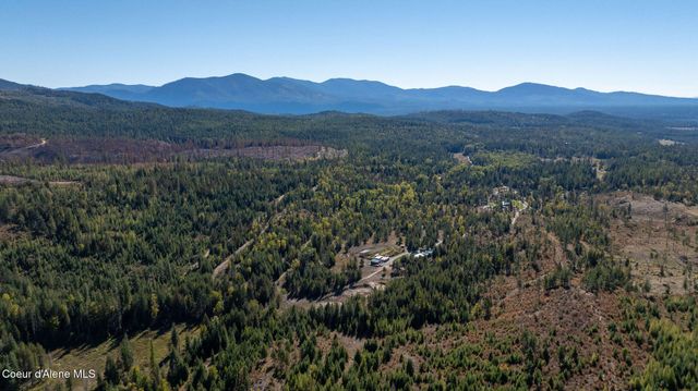 871 Foothill Dr, Athol, ID 83801