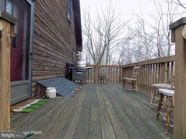 124 UPPER NOTCH RD, Albrightsville, PA 18210