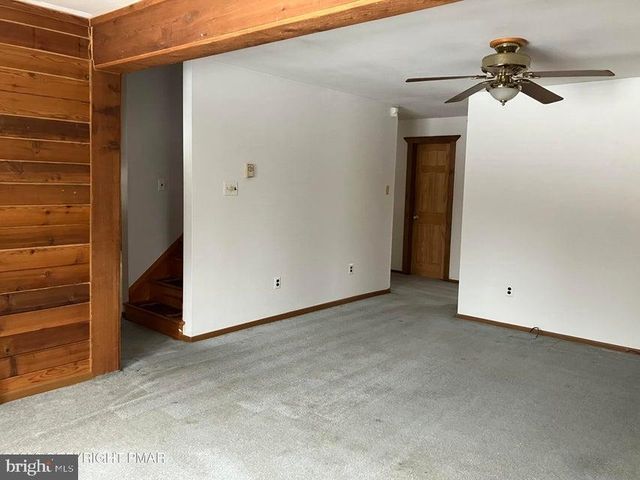 124 UPPER NOTCH RD, Albrightsville, PA 18210