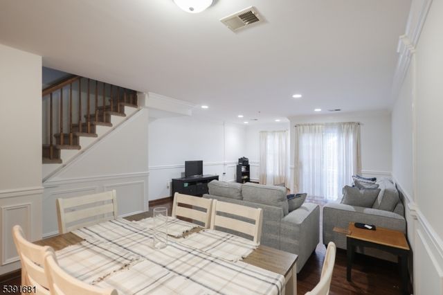 125 Adamecs Way 26, South Amboy City, NJ 08879