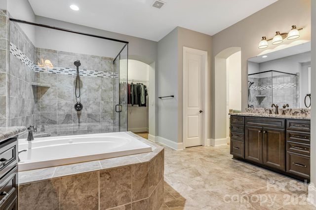 108 Heron Cove Drive, Mount Holly, NC 28120