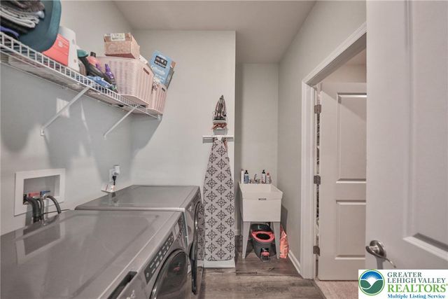 8005 August Avenue, Lower Macungie Twp, PA 18031