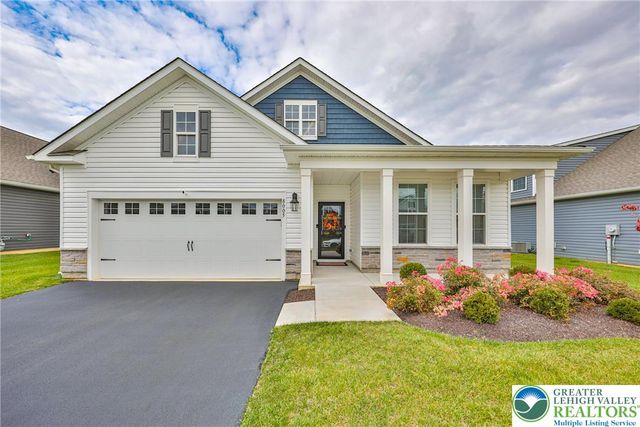 8005 August Avenue, Lower Macungie Twp, PA 18031