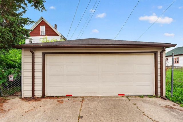 3614 N 25th STREET, Milwaukee, WI 53206