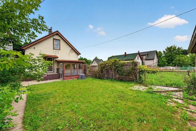 3614 N 25th STREET, Milwaukee, WI 53206