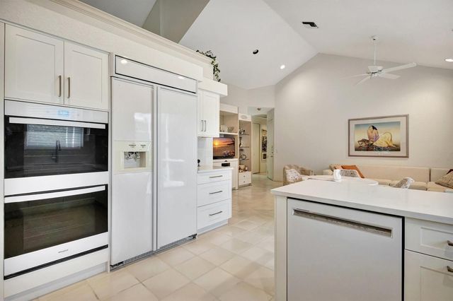 11917 Fountainside Circle, Boynton Beach, FL 33437