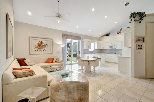 11917 Fountainside Circle, Boynton Beach, FL 33437
