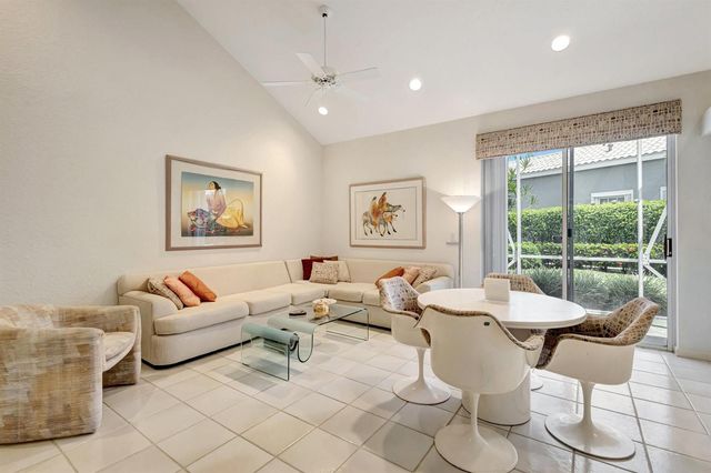 11917 Fountainside Circle, Boynton Beach, FL 33437
