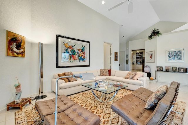 11917 Fountainside Circle, Boynton Beach, FL 33437