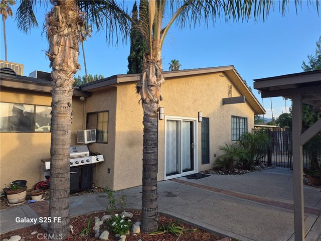 9143 Tamarind, Fontana, CA 92335