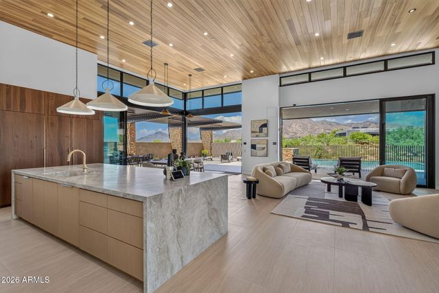 11409 E SALERO Drive, Scottsdale, AZ 85262