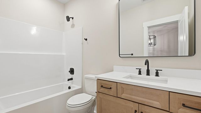 9668 Birchwood Pike, Harrison, TN 37341