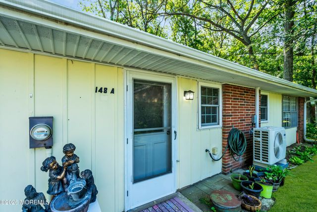 148A Gramercy Court, Lakewood, NJ 08701
