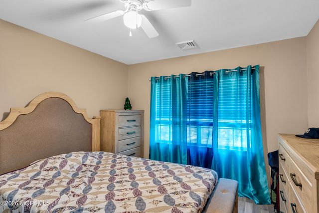 148A Gramercy Court, Lakewood, NJ 08701