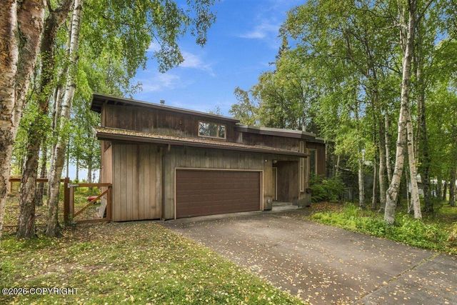 520 Oceanview Drive, Anchorage, AK 99515