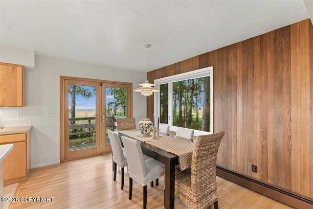 520 Oceanview Drive, Anchorage, AK 99515