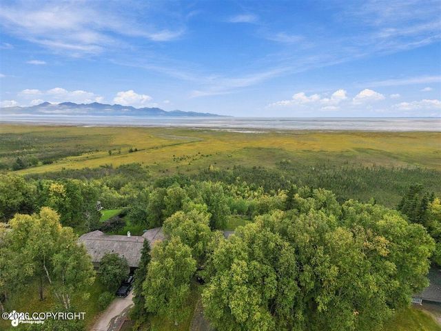 520 Oceanview Drive, Anchorage, AK 99515