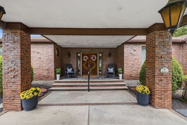 3 Driftwood Lane, Lynnfield, MA 01940