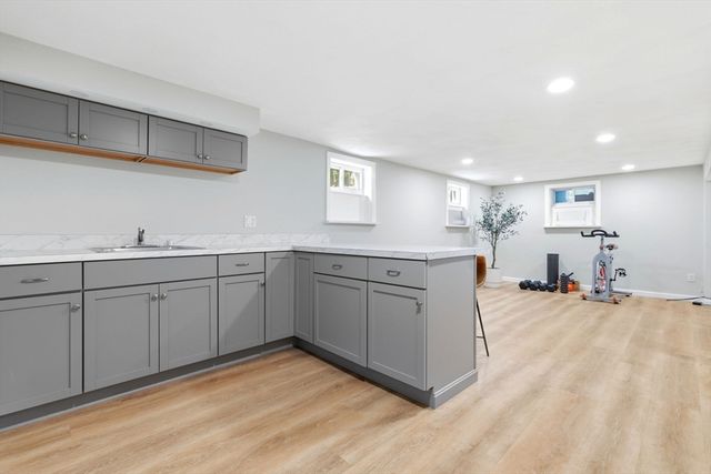 3 Driftwood Lane, Lynnfield, MA 01940