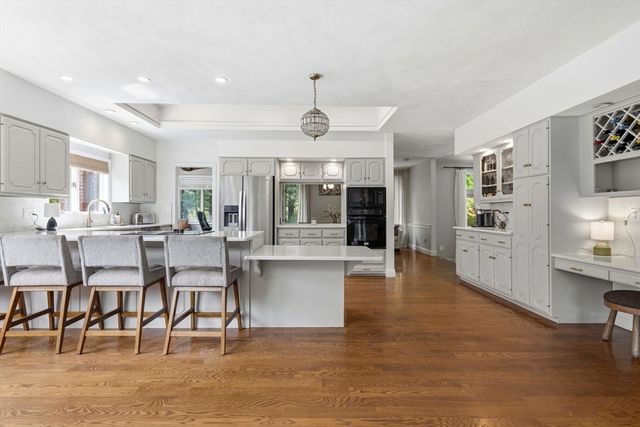 3 Driftwood Lane, Lynnfield, MA 01940