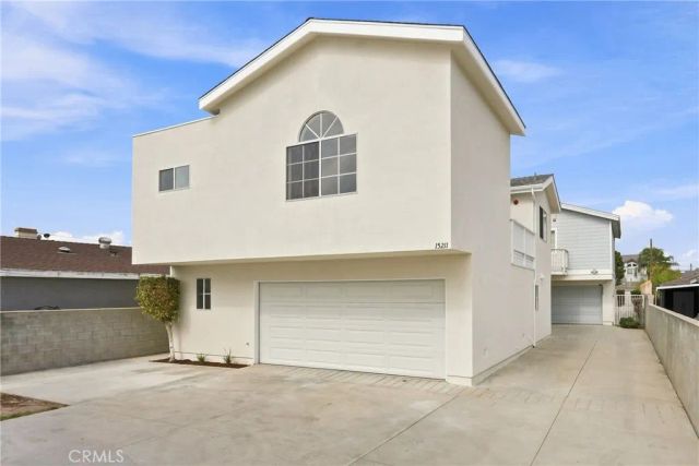15211 Eastwood Avenue, Lawndale, CA 90260