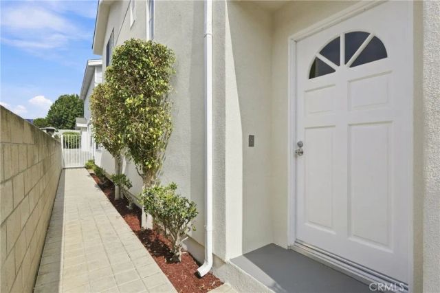 15211 Eastwood Avenue, Lawndale, CA 90260