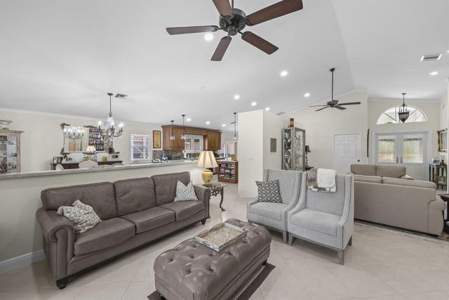 16536 Del Palacio Court, Delray Beach, FL 33484