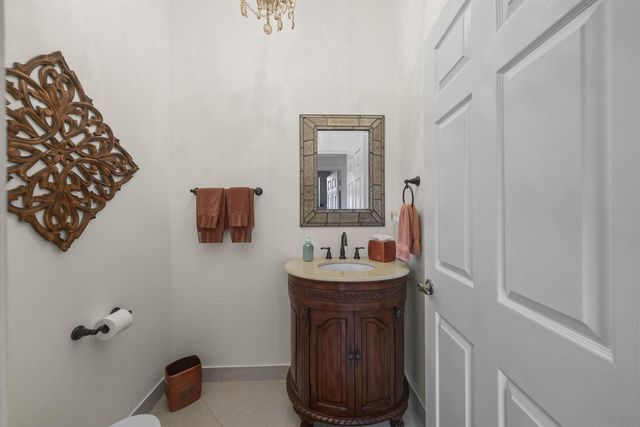 16536 Del Palacio Court, Delray Beach, FL 33484