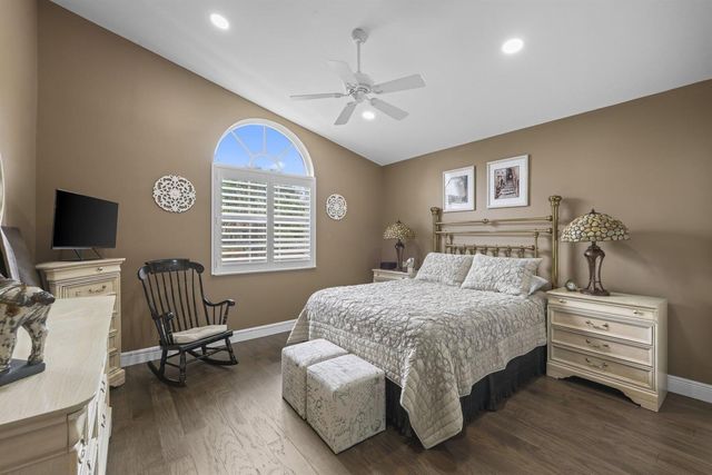 16536 Del Palacio Court, Delray Beach, FL 33484