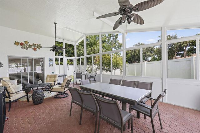 16536 Del Palacio Court, Delray Beach, FL 33484