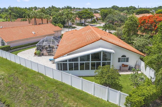 16536 Del Palacio Court, Delray Beach, FL 33484