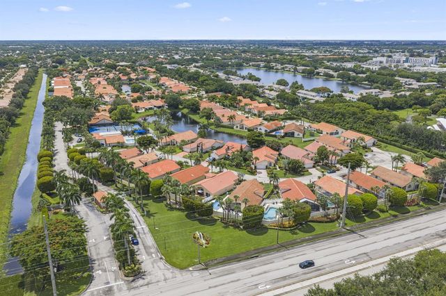 16536 Del Palacio Court, Delray Beach, FL 33484