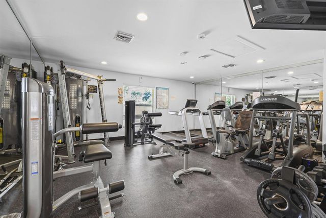 16536 Del Palacio Court, Delray Beach, FL 33484
