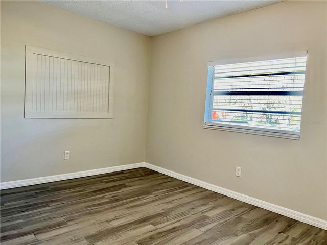 1820 CENTRAL PARK AVENUE, Orlando, FL 32807