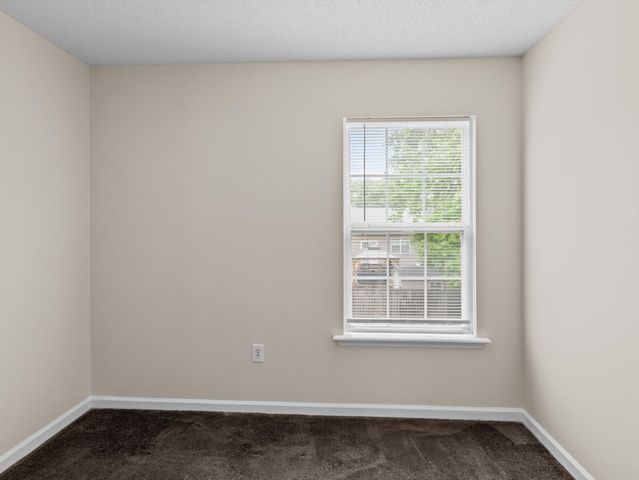 343 Annabel Dr, Boiling Springs, SC 29316