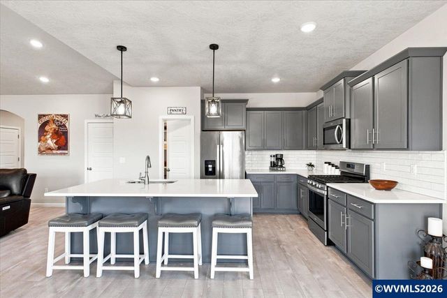 3051 NE Mosey Av, Albany, OR 97321