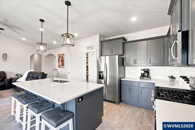 3051 NE Mosey Av, Albany, OR 97321