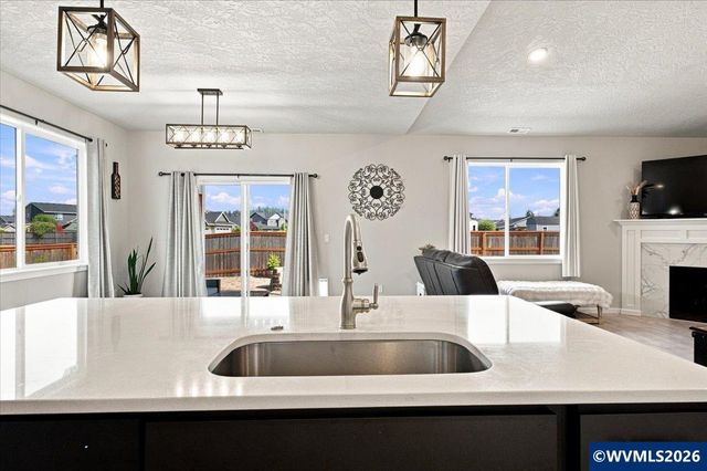 3051 NE Mosey Av, Albany, OR 97321