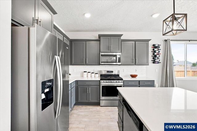 3051 NE Mosey Av, Albany, OR 97321